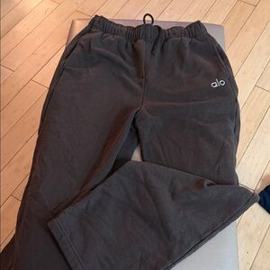 ALO Yoga Brown Sweatpants